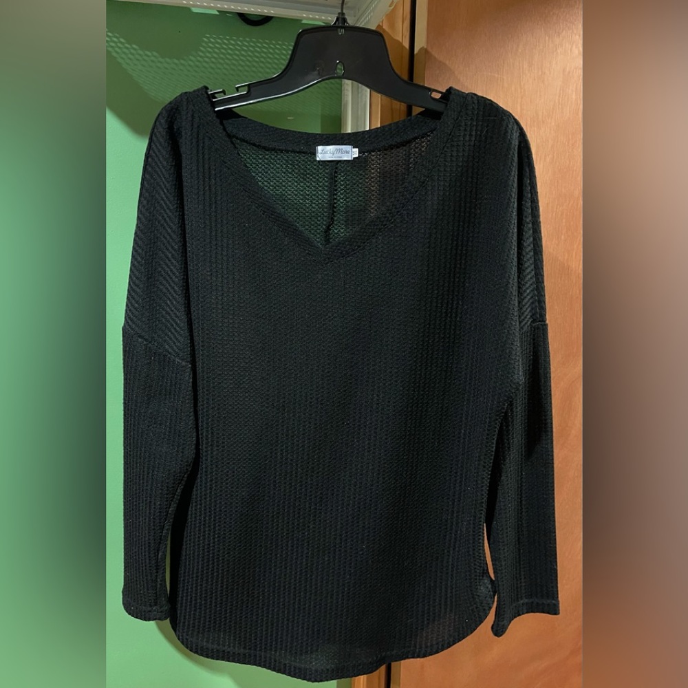 NWOT WAFFLE KNIT LUCKY MORE THERMAL V NECK